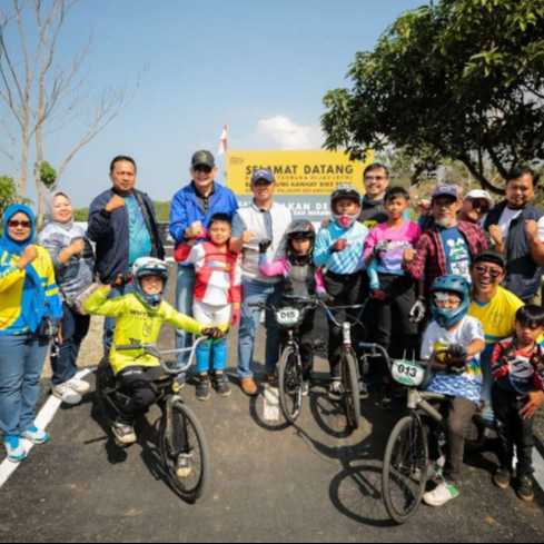 IMGDonec metus orci, malesuada et lectus vitae